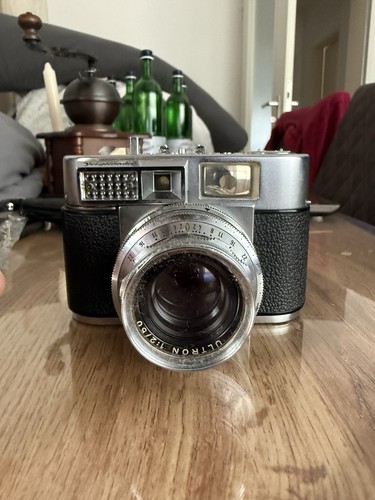 Vintage kamera mit tasche - kamera, –