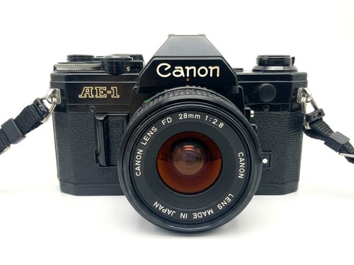 Canon 28mm f 2 - +,