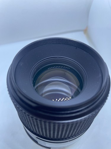 Tamron 90mm macro - 90mm,